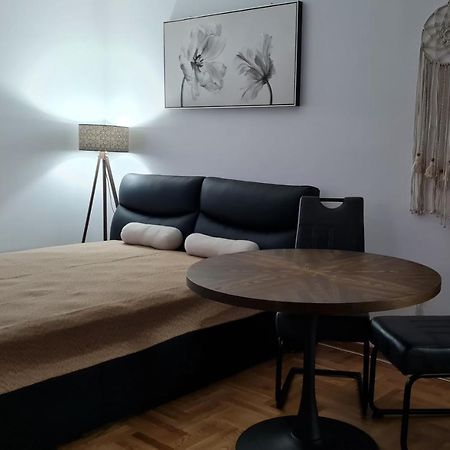 Apartman Tim Lux 1 Vrnjačka Banja Eksteriør billede