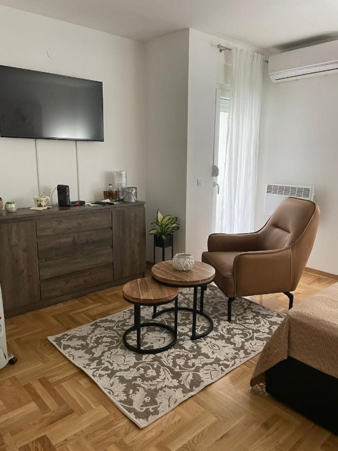 Apartman Tim Lux 1 Vrnjačka Banja Eksteriør billede