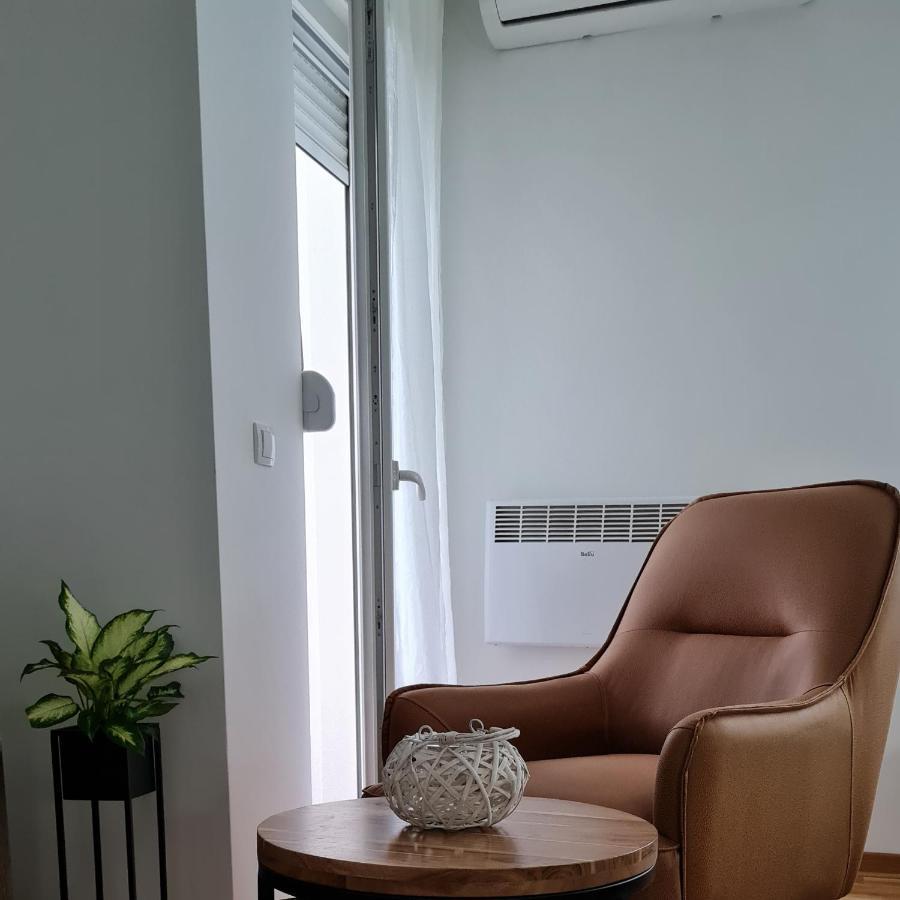 Apartman Tim Lux 1 Vrnjačka Banja Eksteriør billede