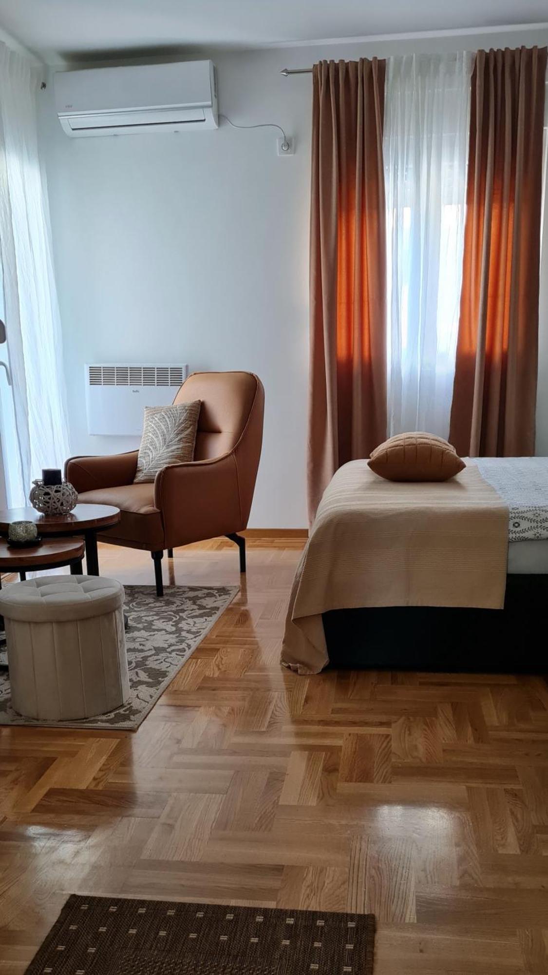 Apartman Tim Lux 1 Vrnjačka Banja Eksteriør billede